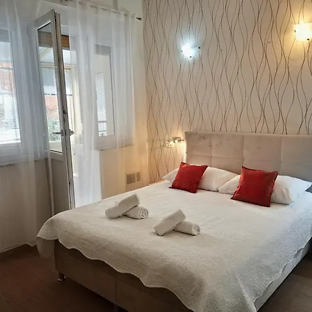 Sobe Pegla